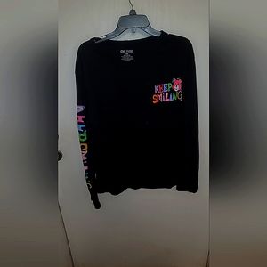 2X Graphic Long sleeve. 💜